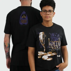Camiseta Manga Curta Lamb Of God Sacrament